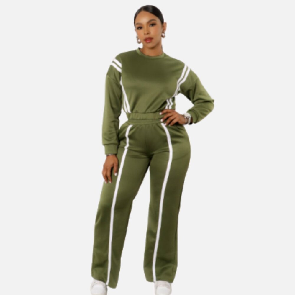 Striped Pullover Sweatshirt & Pants Set – 2 Piece Women’s Activewear